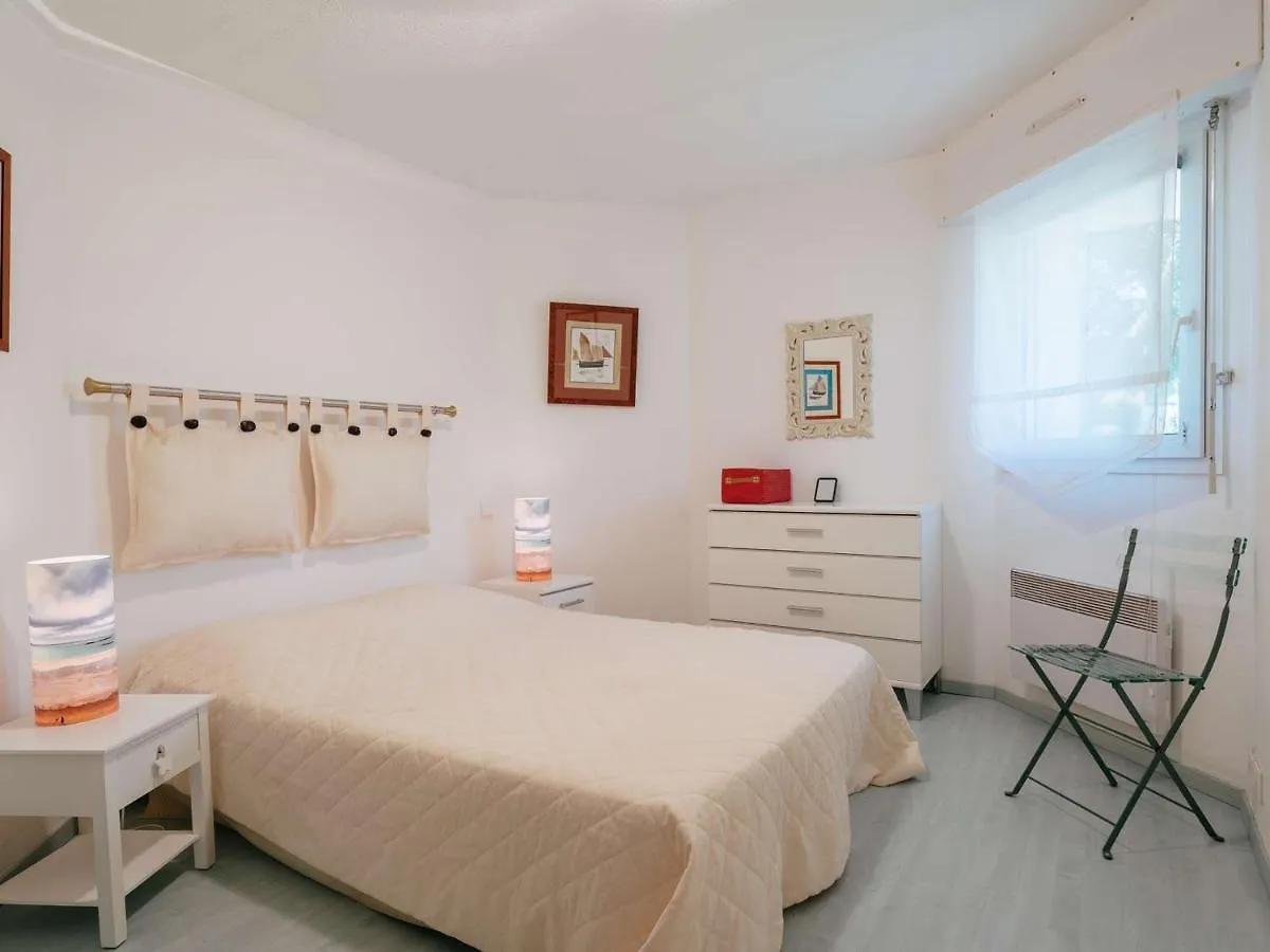 Appartement 3 Pieces A Carnac Avec Piscine Chauffee, Proche Plage Et Thalasso - 4 Pers. - Fr-1-477-230